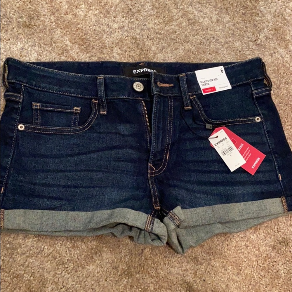 Express Relaxed Low Rise Shortie Jean Shorts